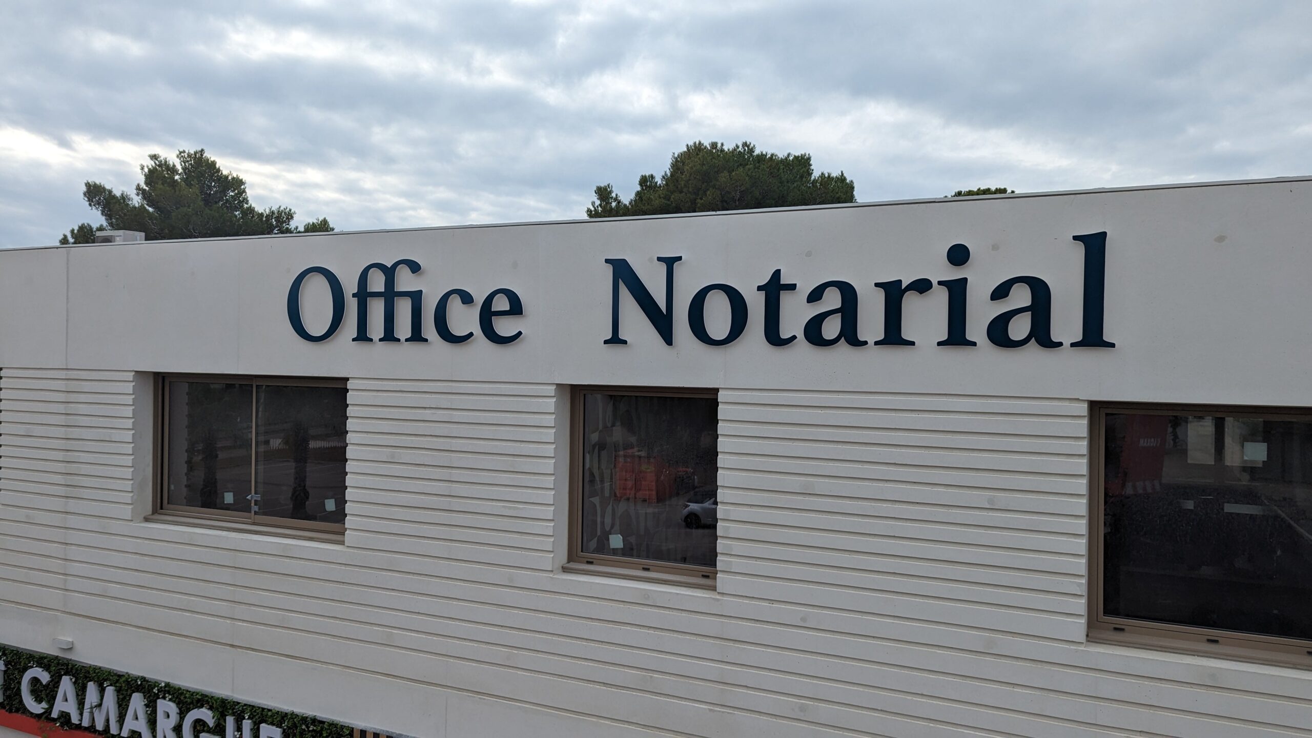 Office notarial Port Camargue
